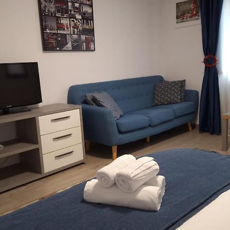 Villa 38 Silviu Apartment Bukarest Eksteriør billede